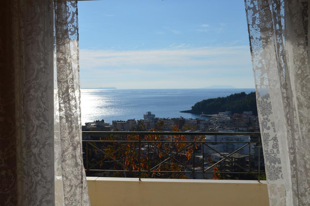 Janakis Apartments Himarë Dış mekan fotoğraf