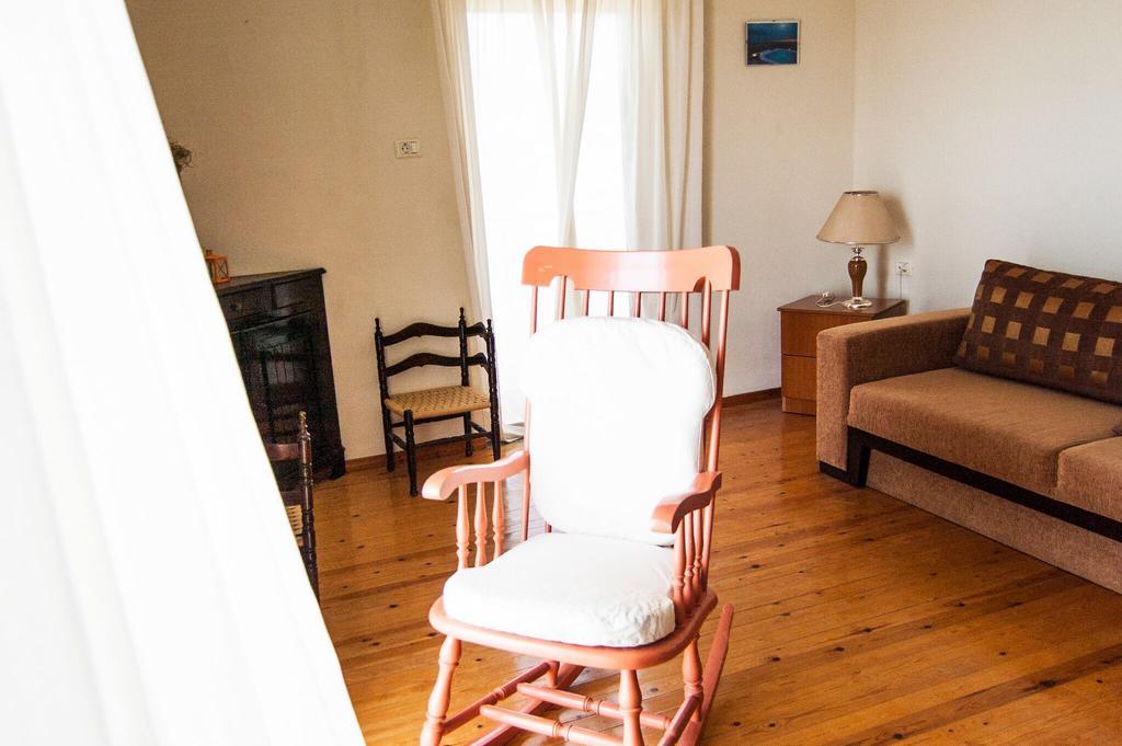 Janakis Apartments Himarë Dış mekan fotoğraf
